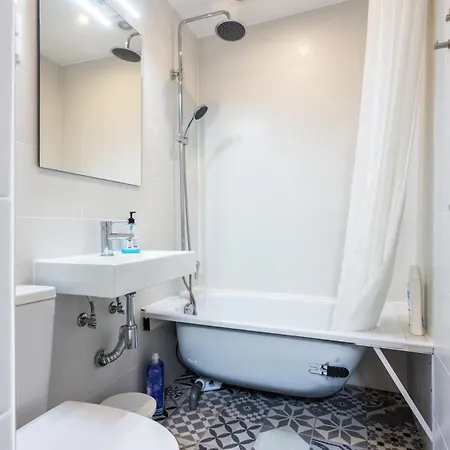 Casa Malpique Konukevi 3*