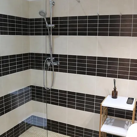 Casa Malpique Konukevi 3*